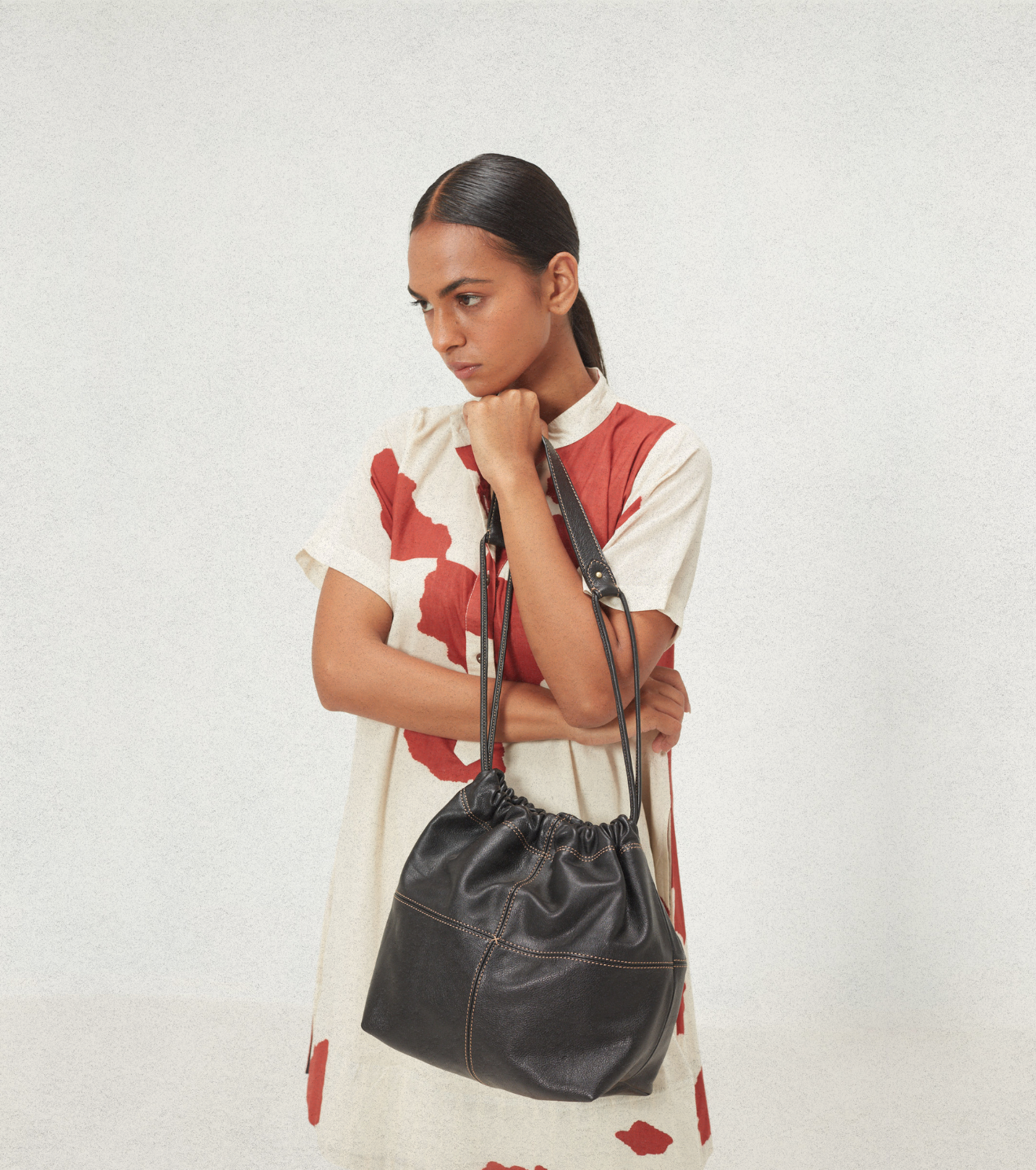 Nocturne Pouch Sling