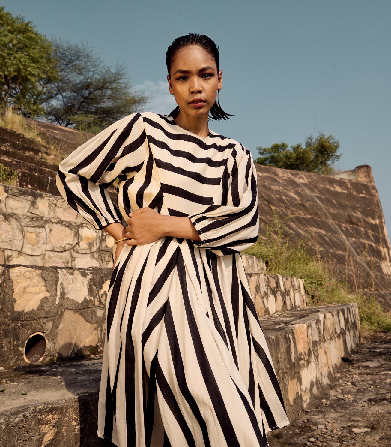 Emu dress - Khara Kapas