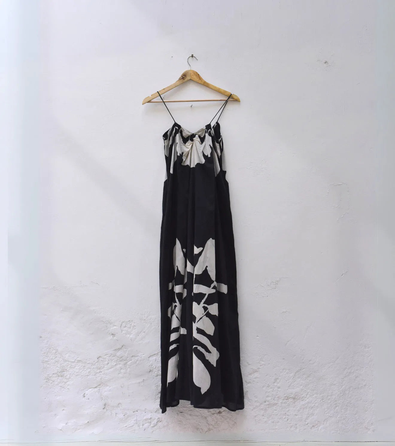 Black tree jumpsuit - Khara Kapas