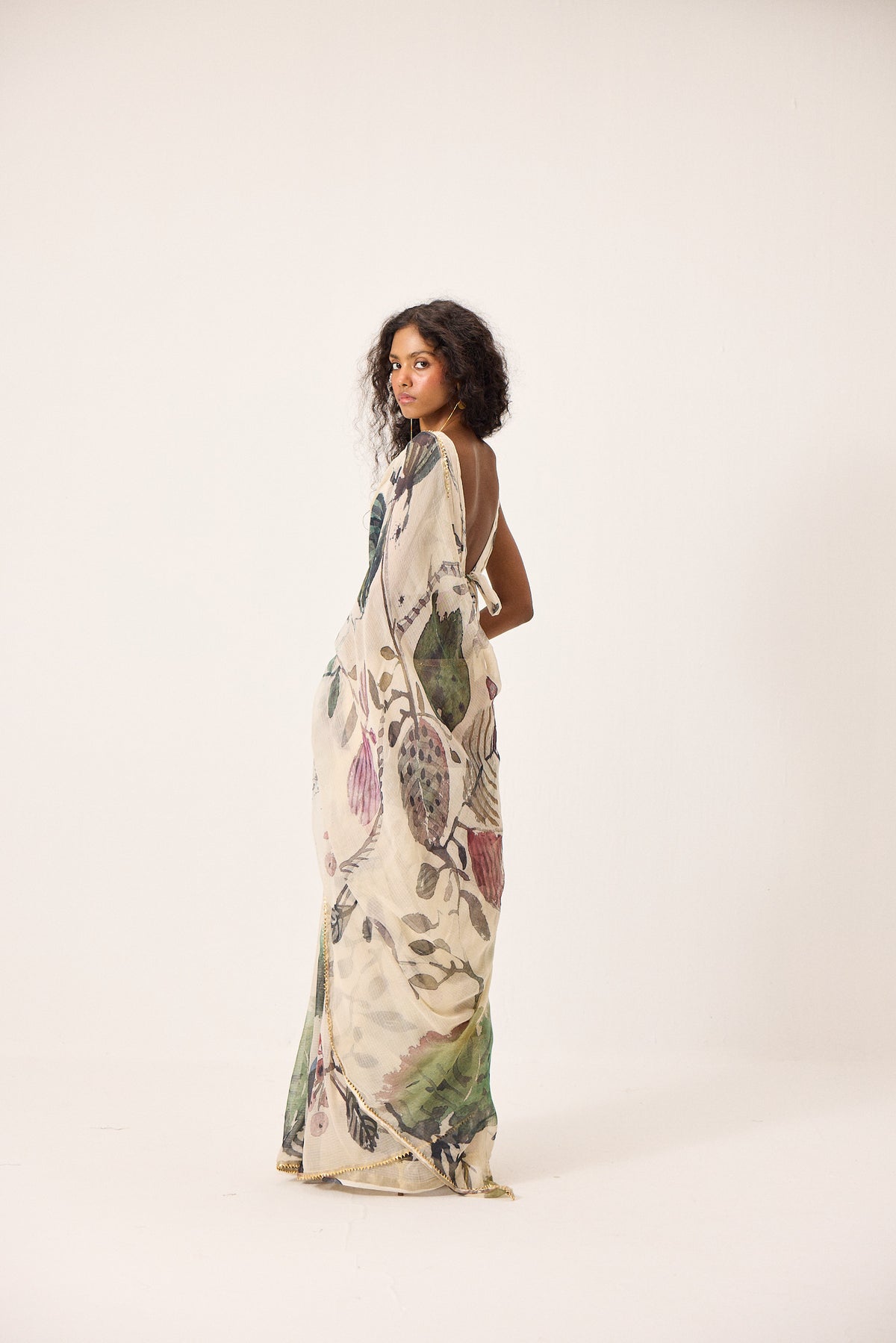 Avery Saree