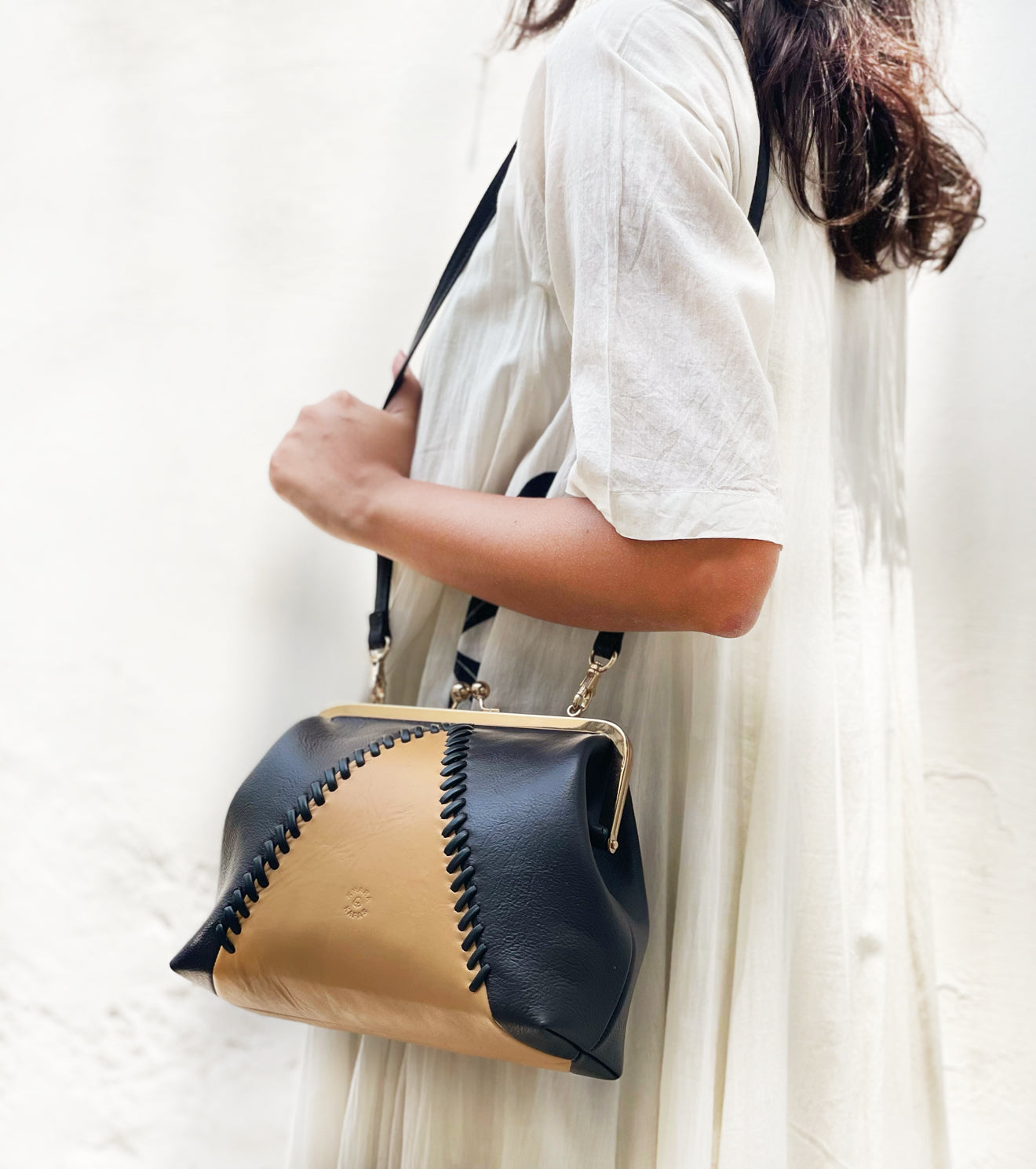 Honeybunch Leather clutch