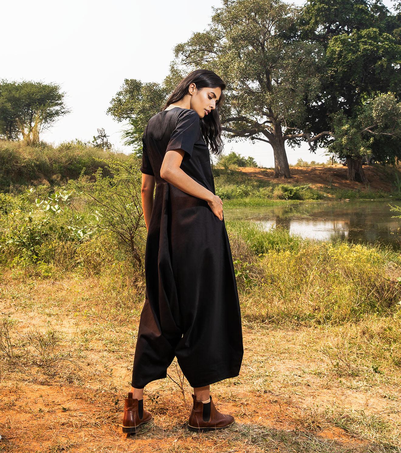 Poet's Pinafore - Khara Kapas