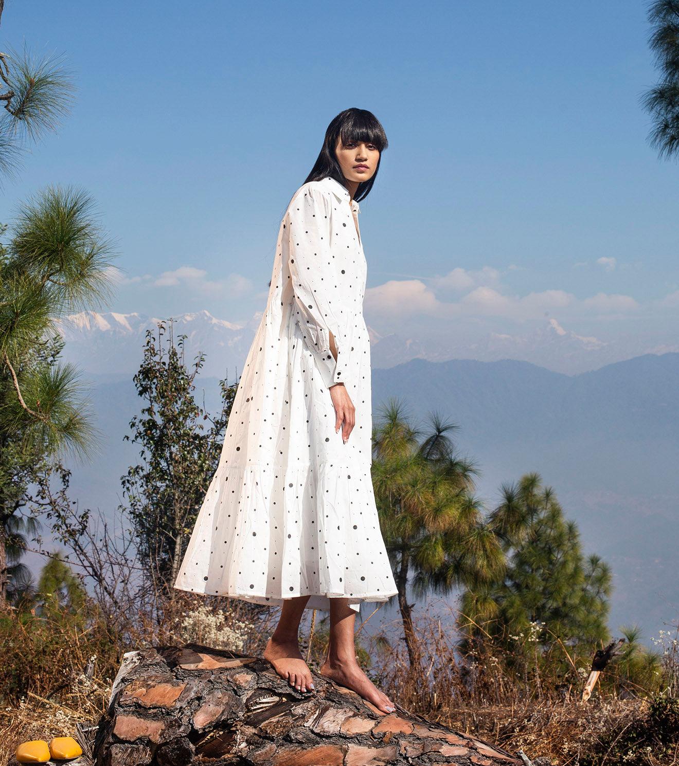 Mountain Whisperer - Khara Kapas