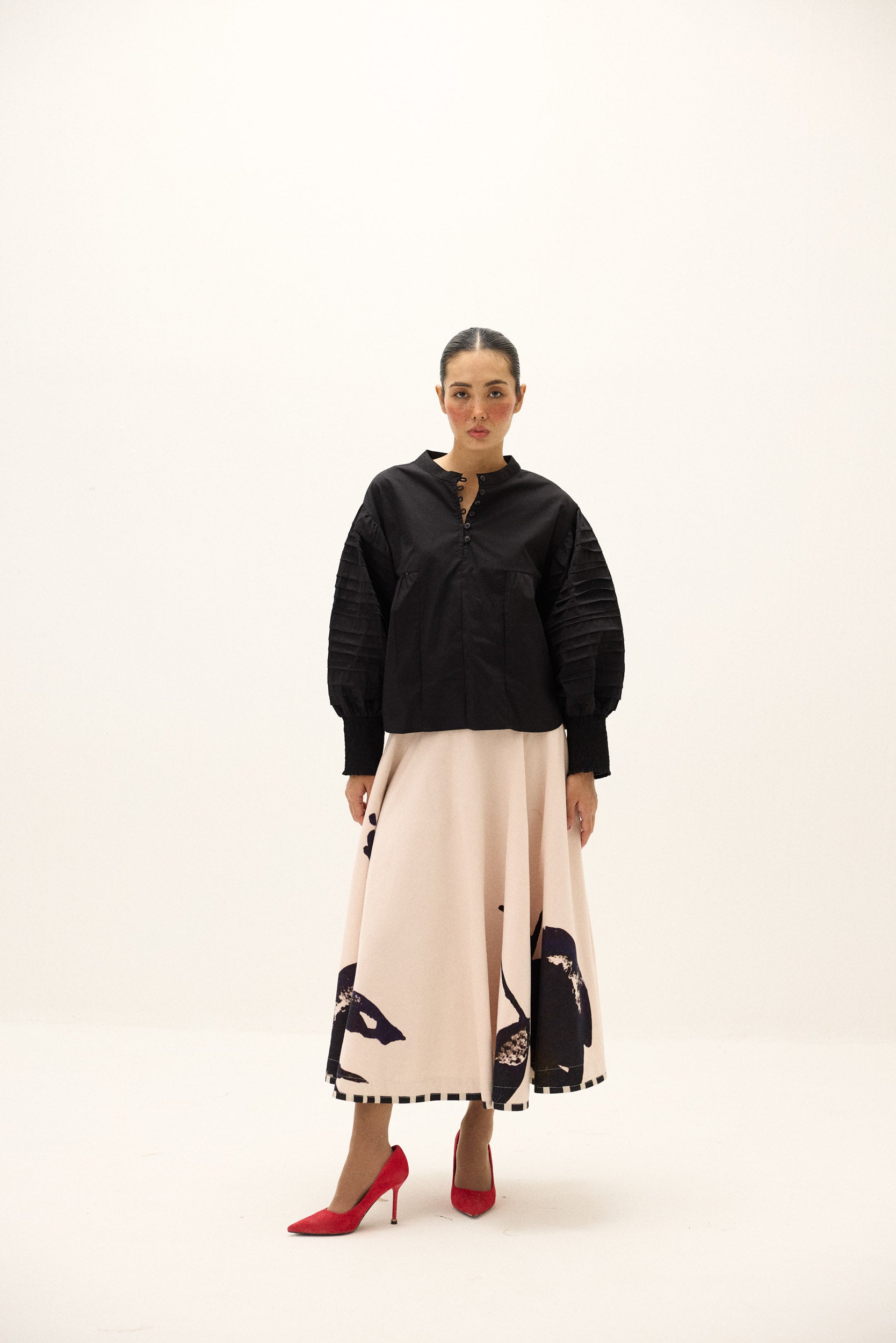 Alum stone skirt