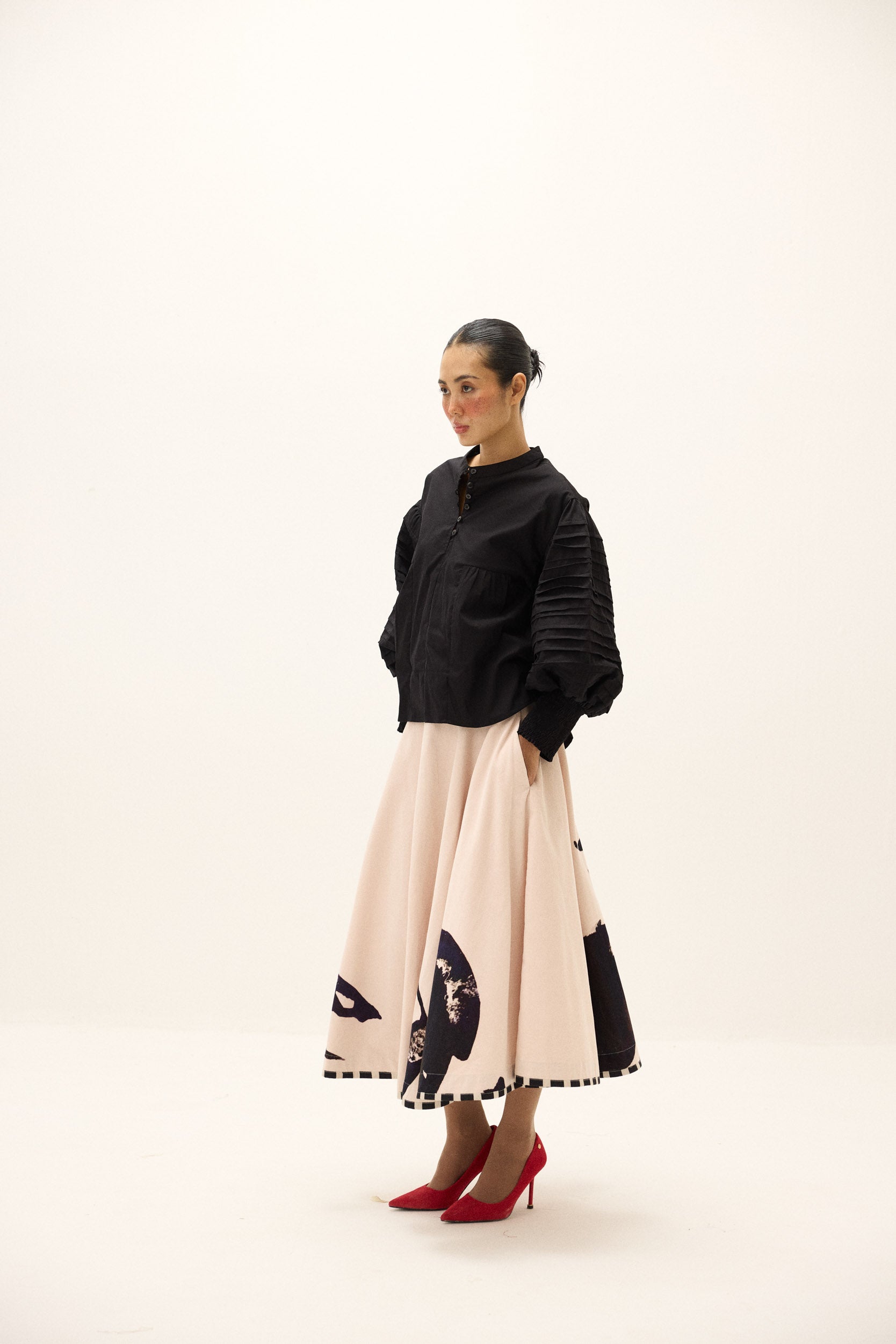 Alum stone skirt