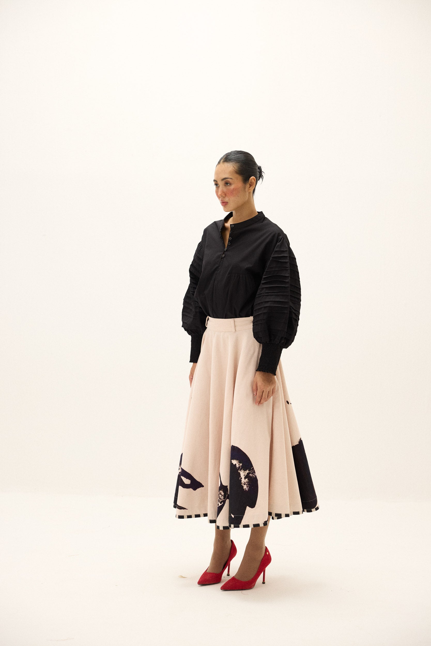 Alum stone skirt