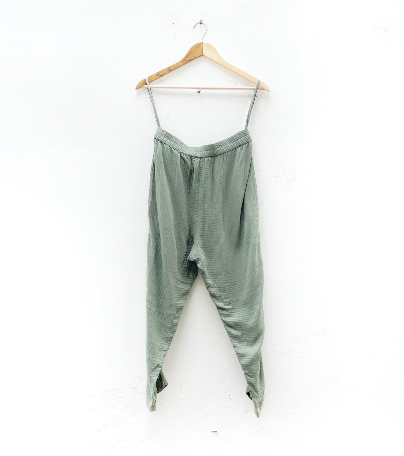 Grey Crinkled Pants