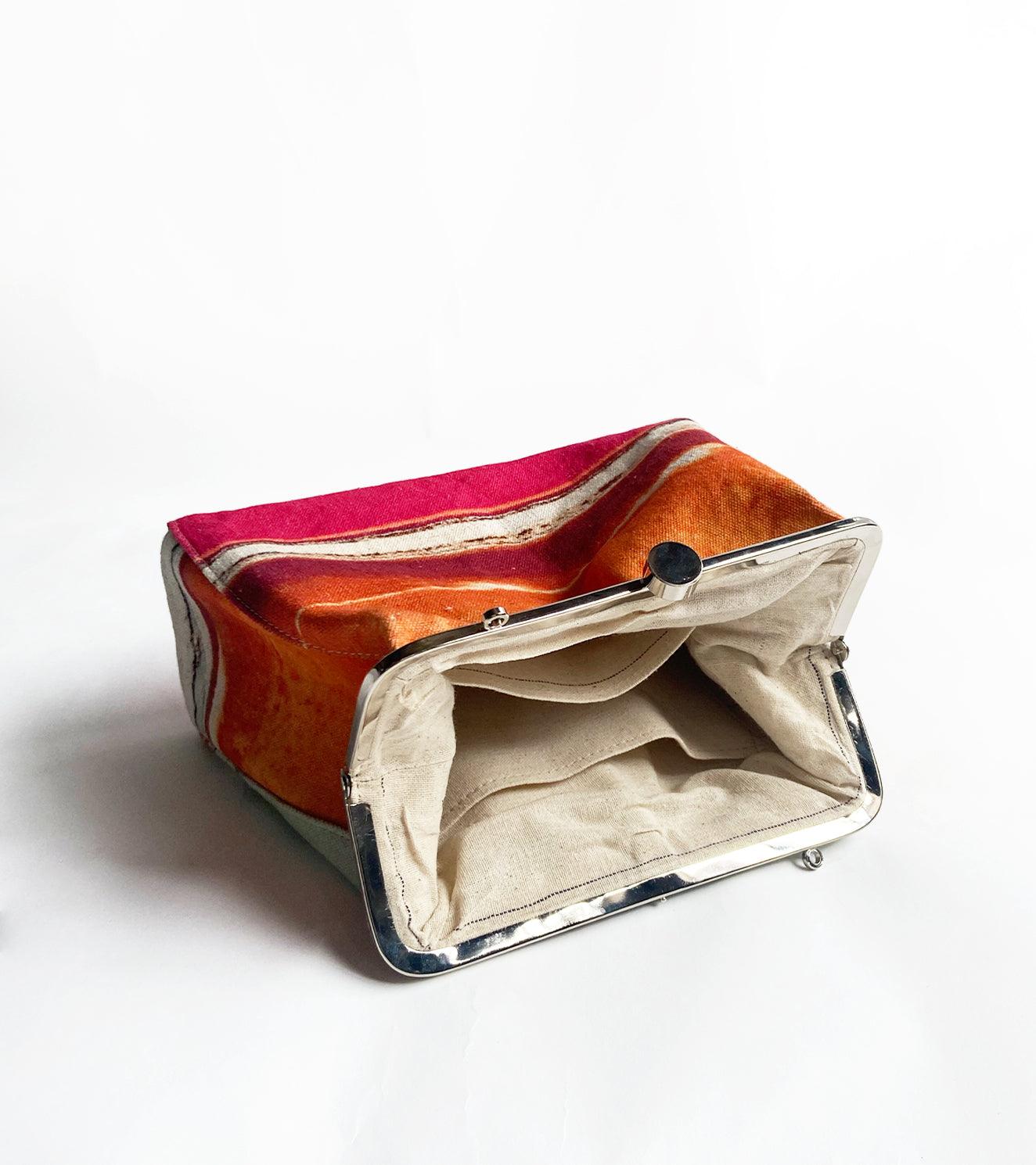 Sea shore clutch - Khara Kapas