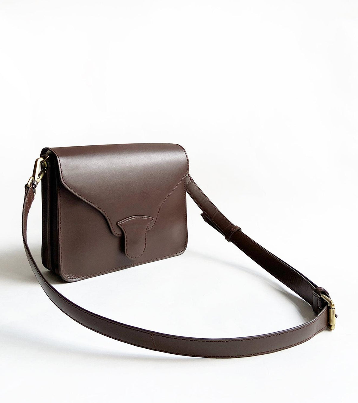 Coco slab sling bag - Khara Kapas