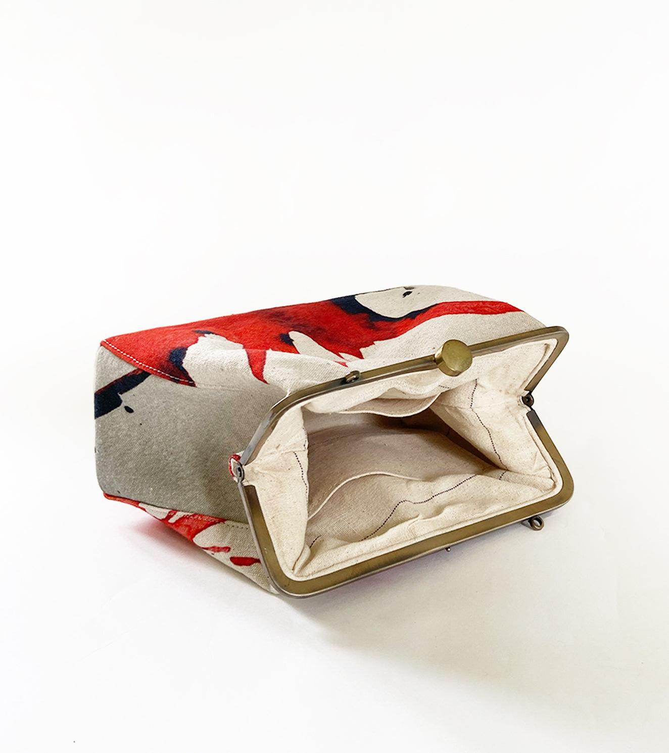 Venus clutch - Khara Kapas