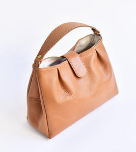 Chestnut bucket bag | Relove - Khara Kapas