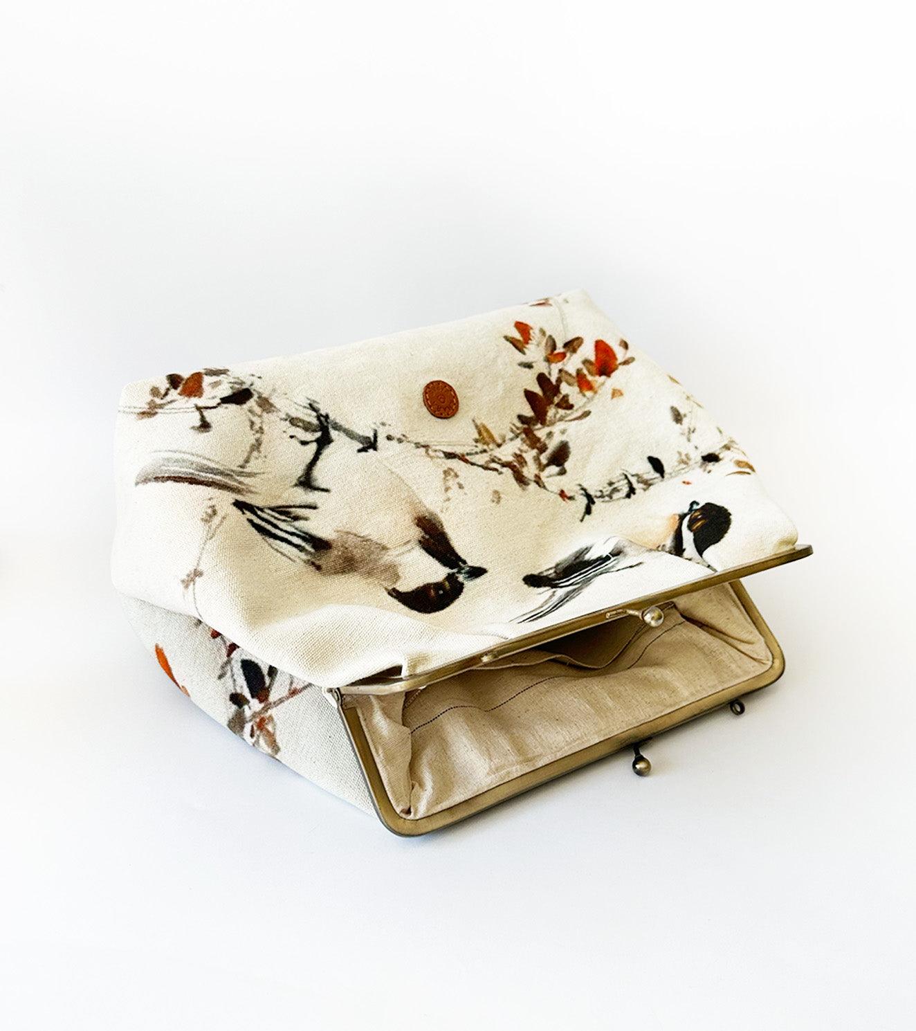 Humming zenith clutch - Khara Kapas