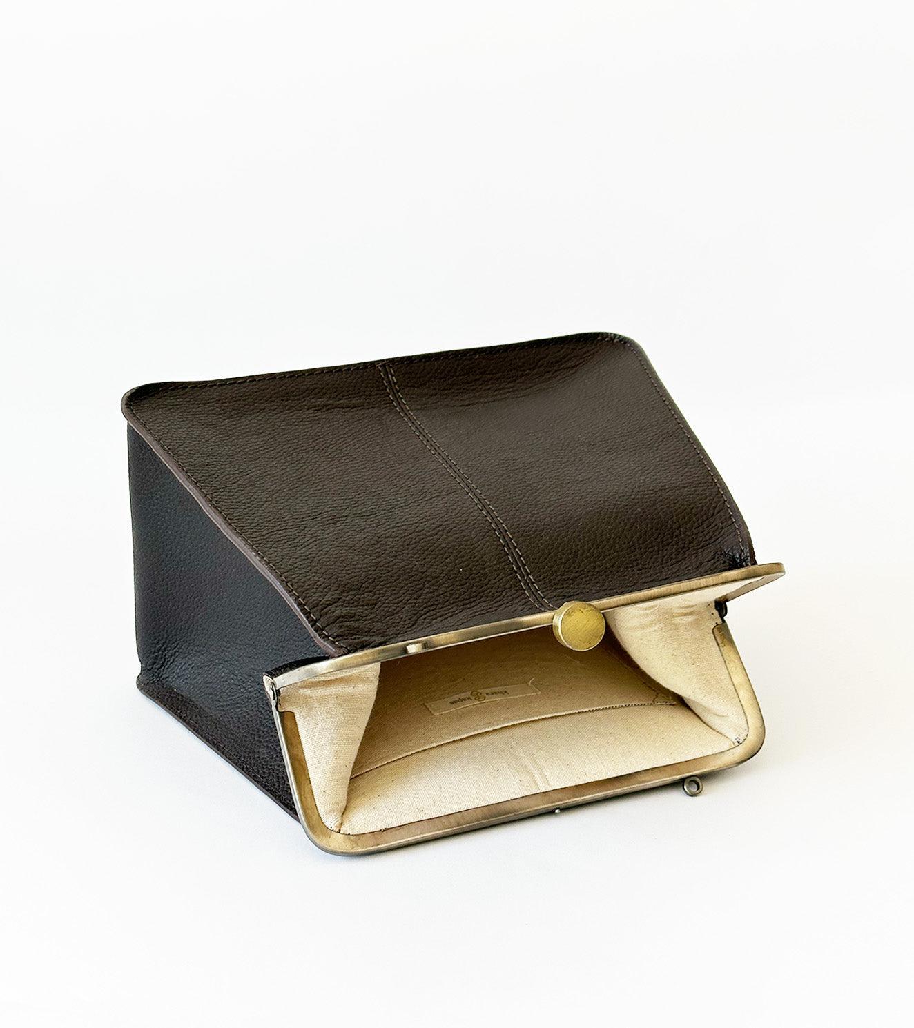 Coco clutch - Khara Kapas