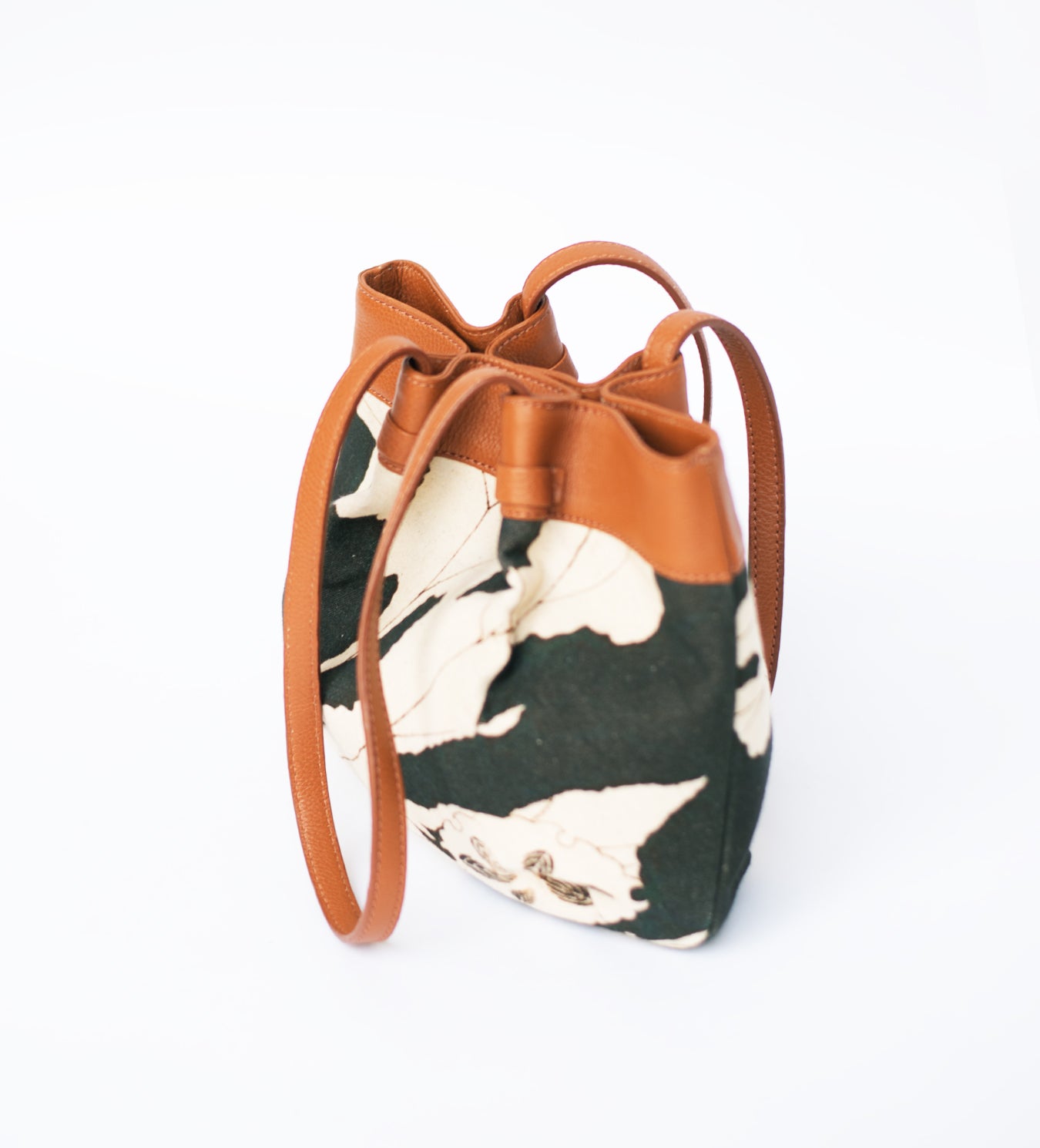 Ivory Ink Hand Bag