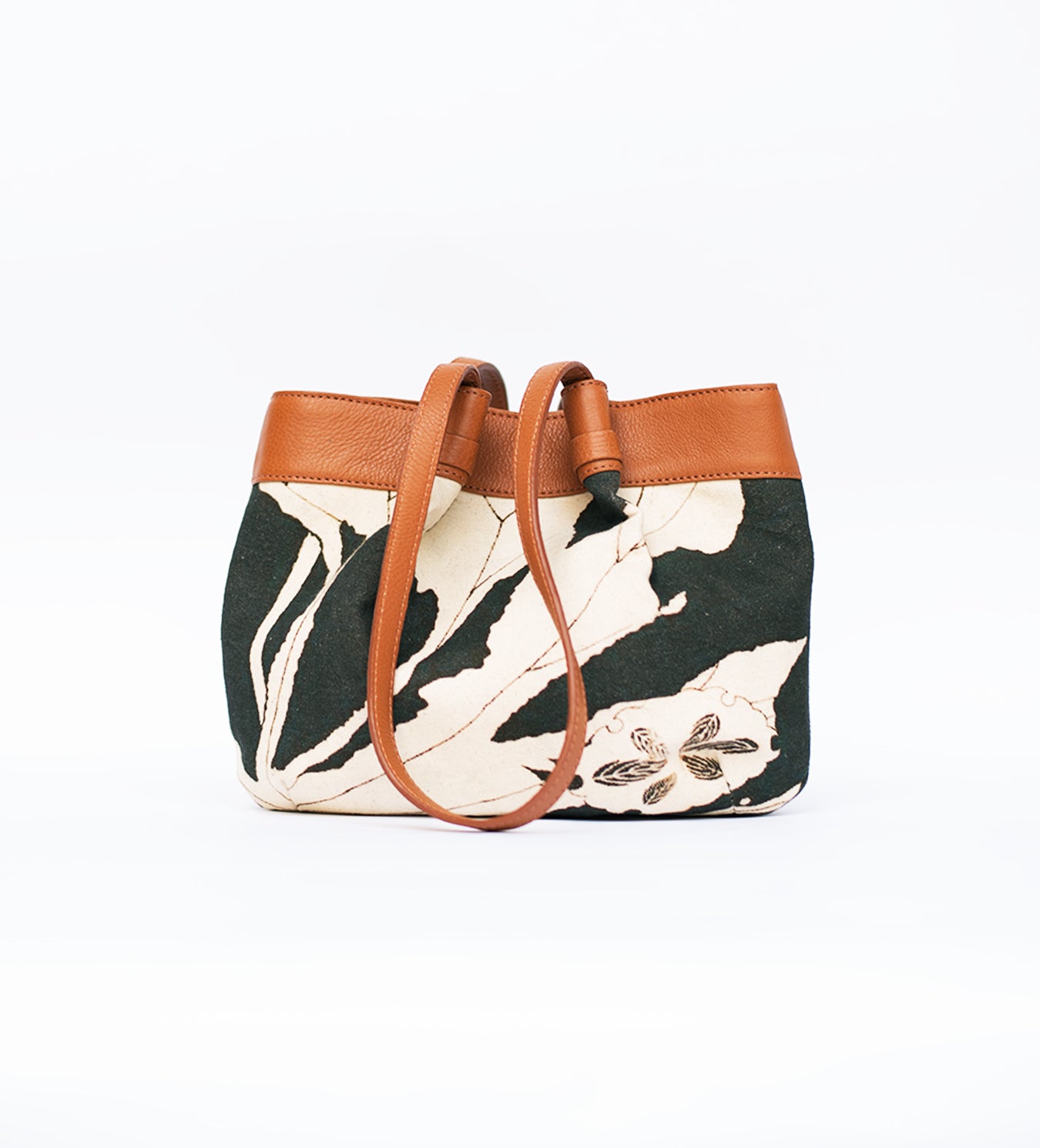 Ivory Ink Hand Bag