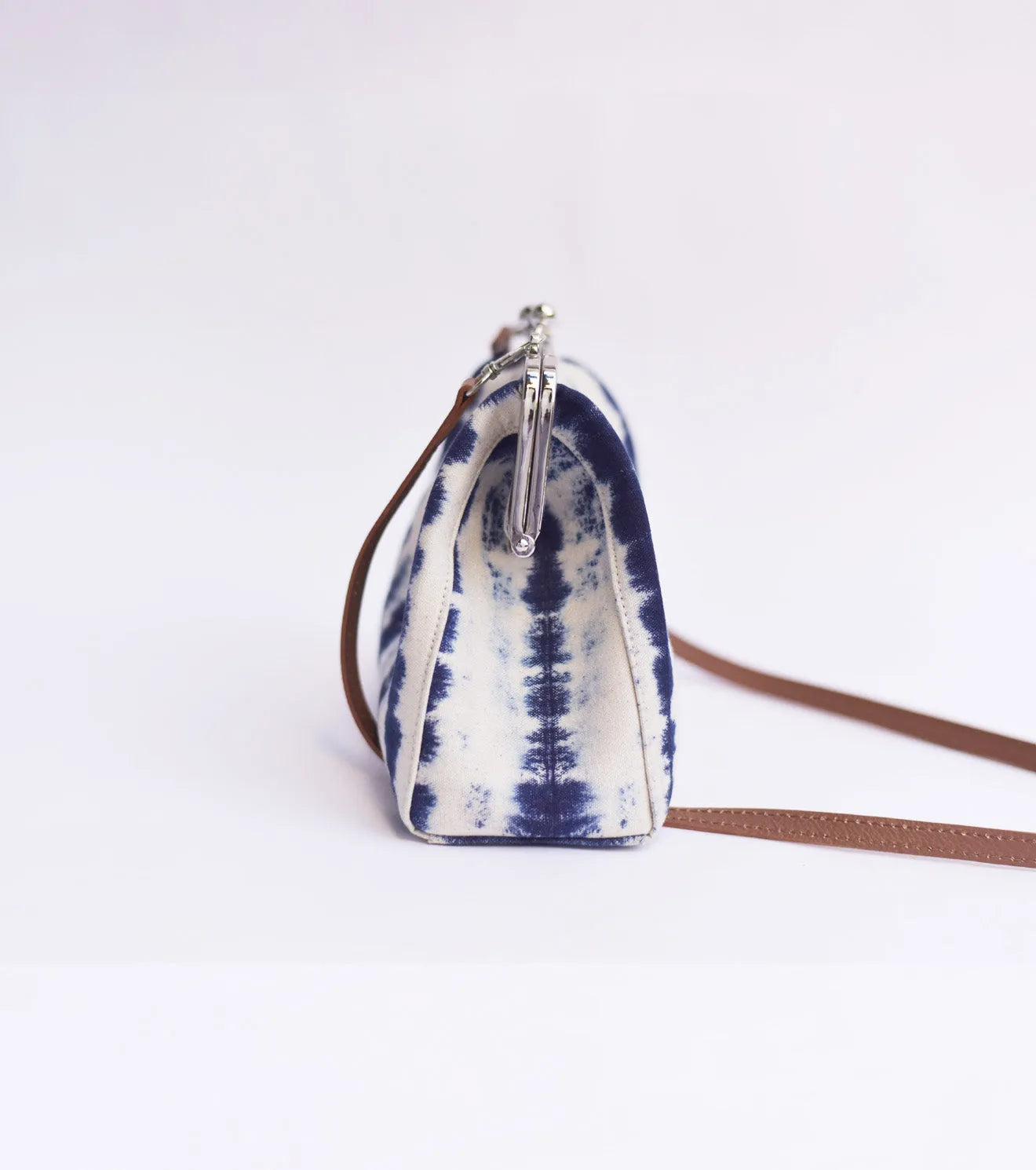 Indigo shibori Clutch - Khara Kapas
