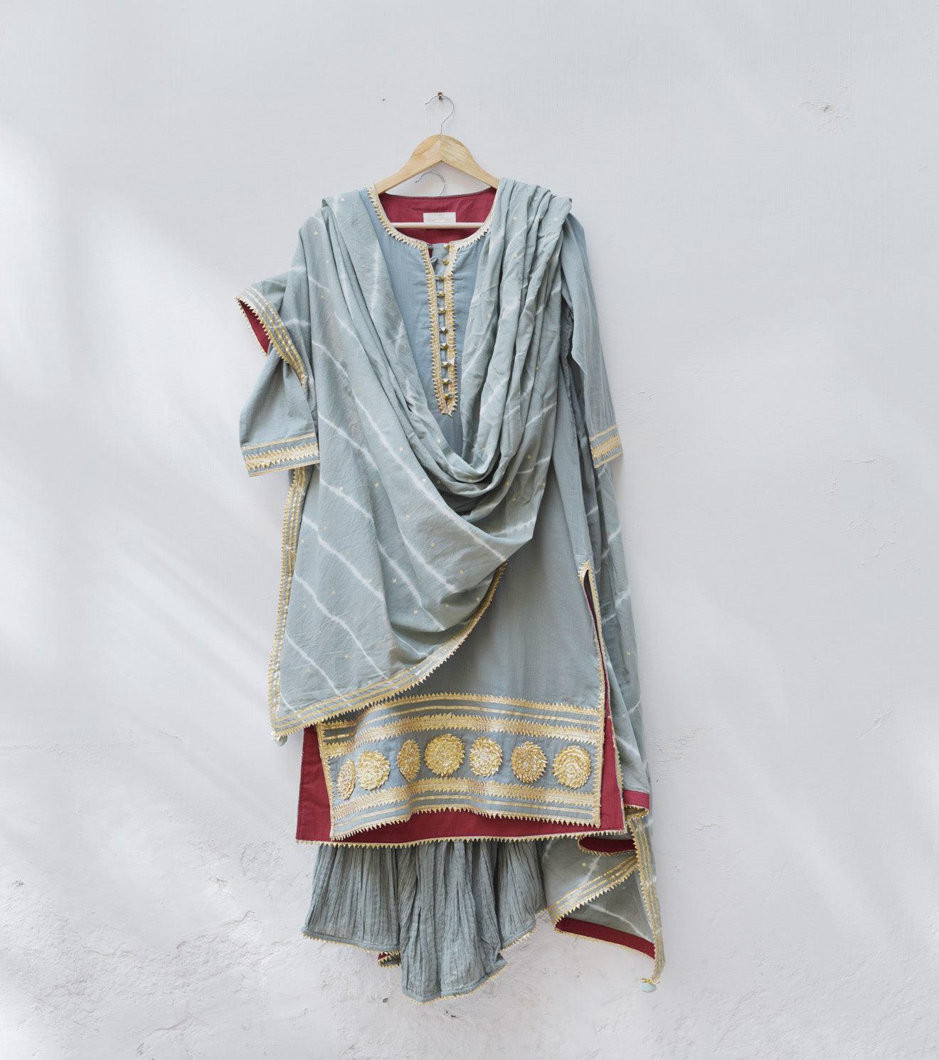 Aasman kurta skirt set.