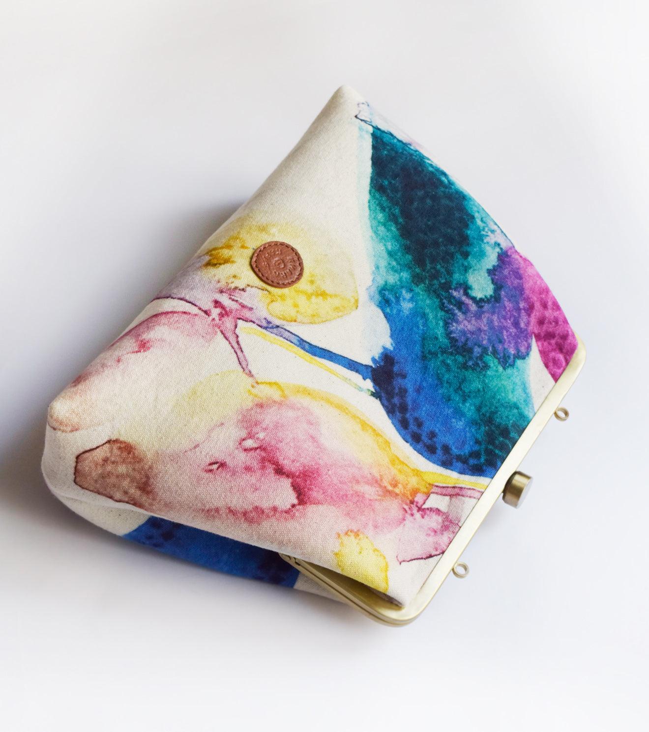 Blue jay clutch - Khara Kapas