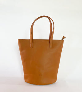 Chestnut handbag - Khara Kapas