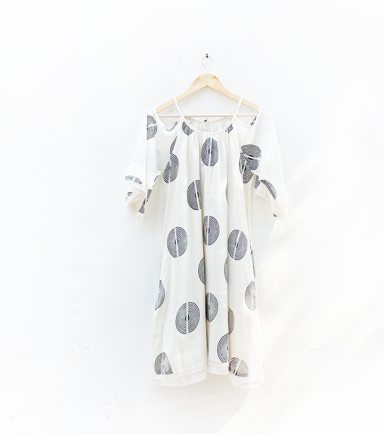 Maze cold shoulder dress
