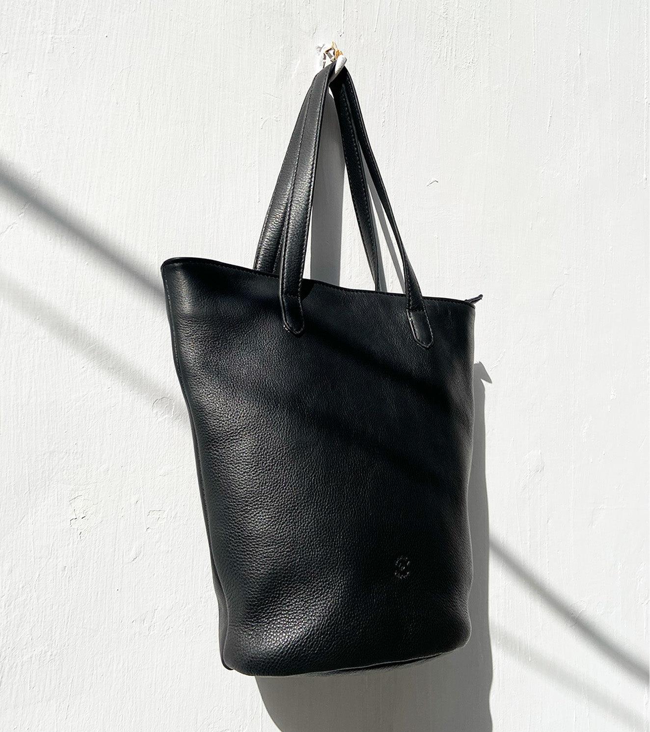 Coal handbag - Khara Kapas