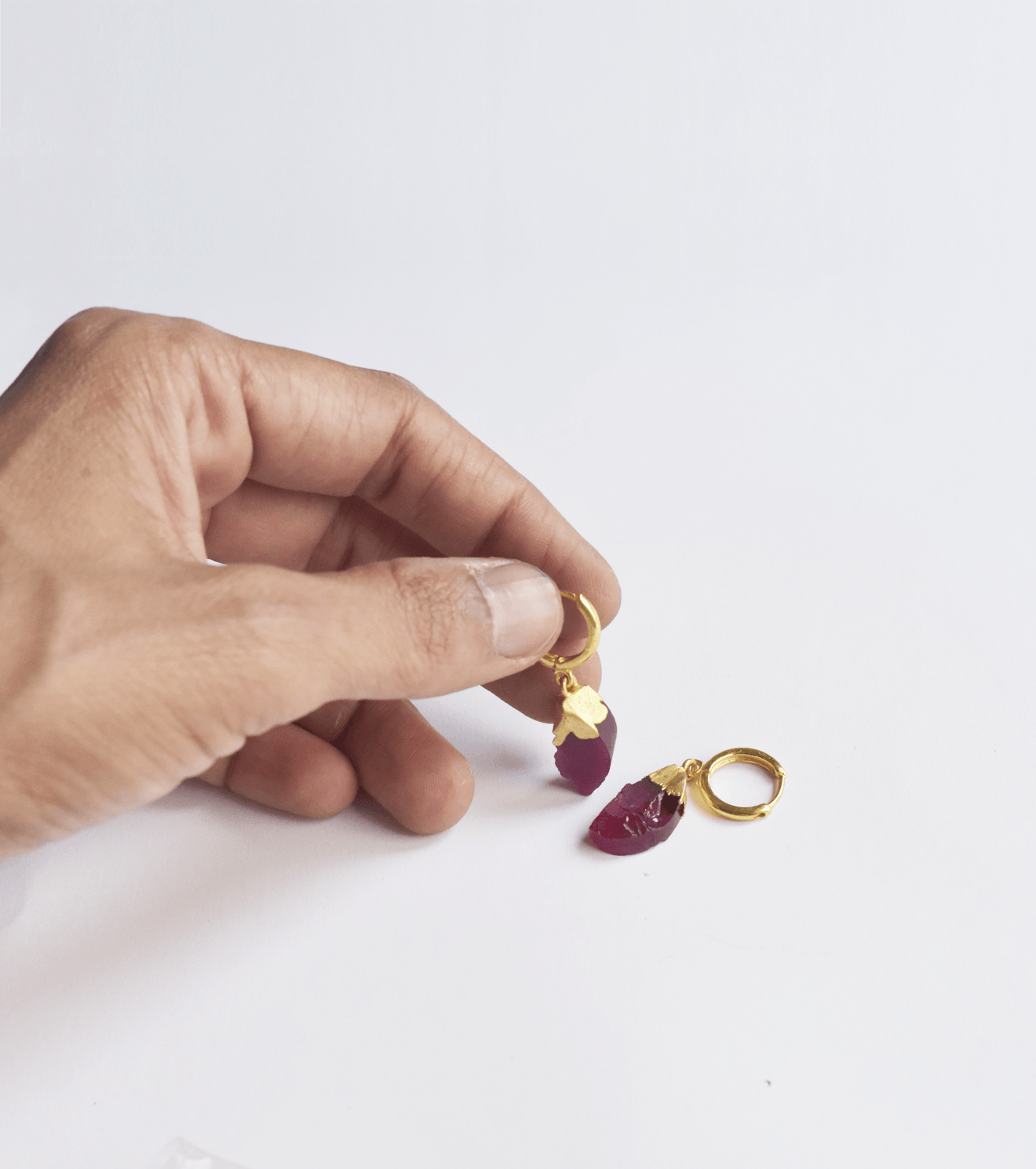 Mirchi earrings - Khara Kapas