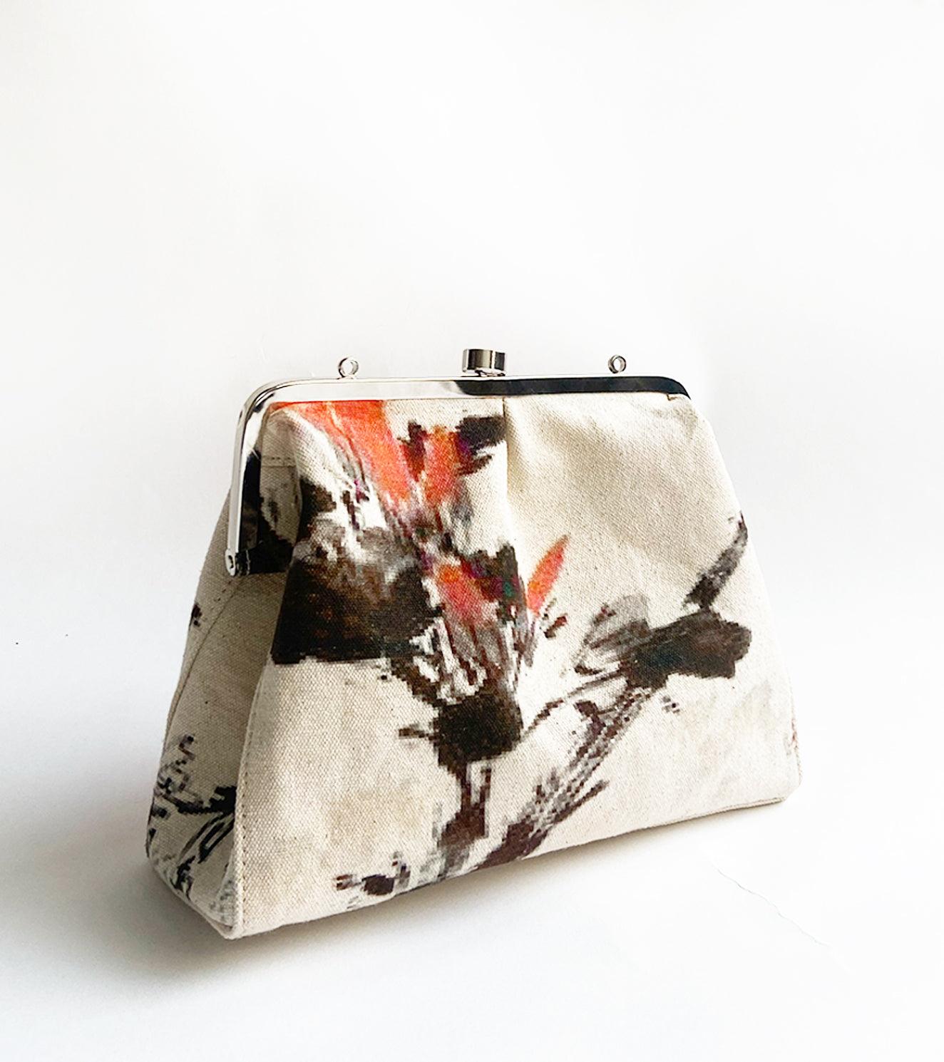 Hibiscus clutch - Khara Kapas