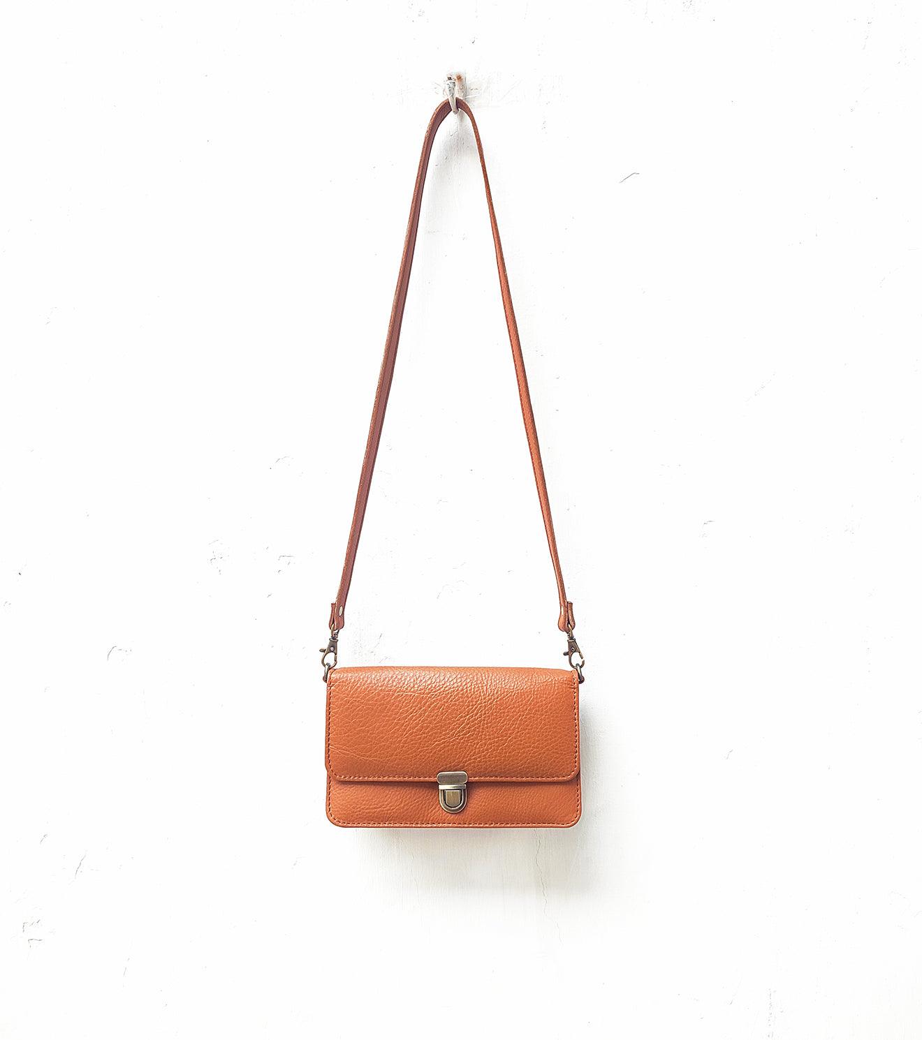 Caramel crossbody wallet - Khara Kapas