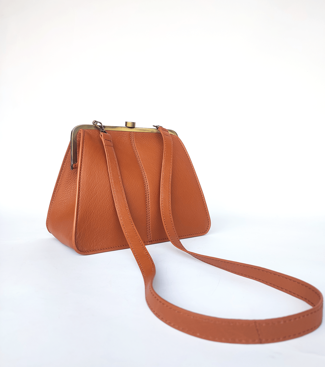 Chestnut clutch - Khara Kapas