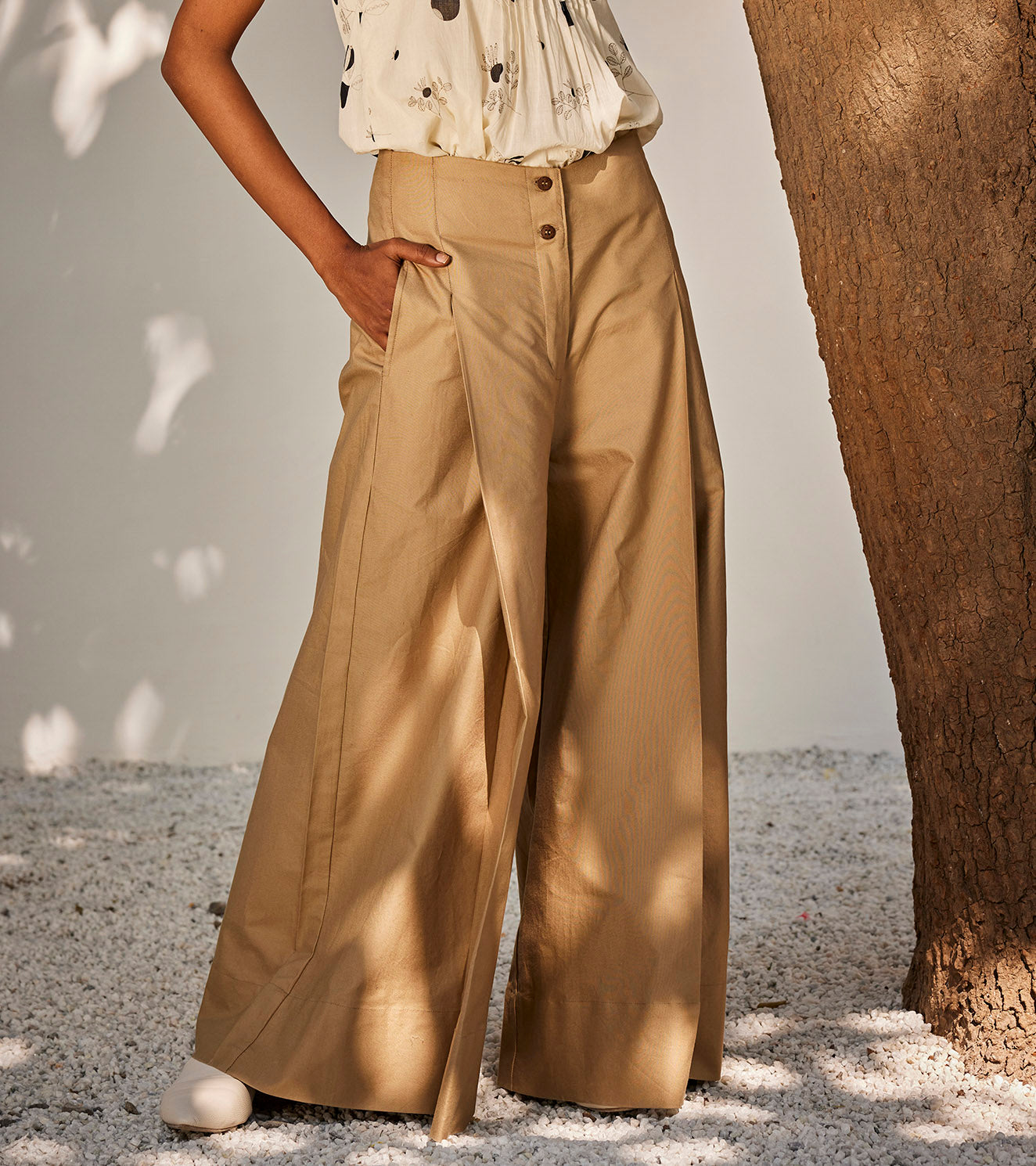 TEXTURED PLEATED TROUSERS  Tobacco  ZARA India