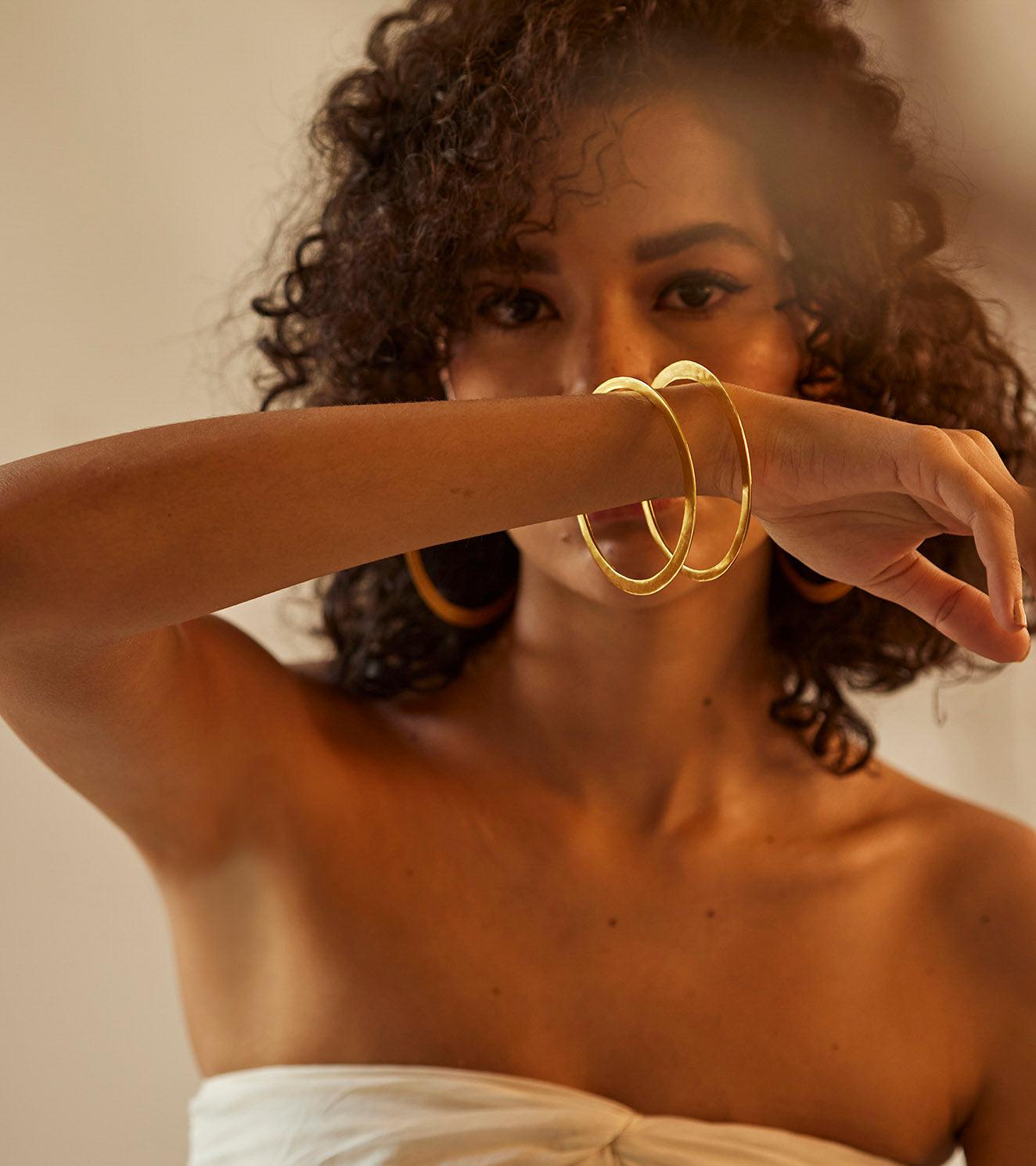Kaner bangle - Khara Kapas