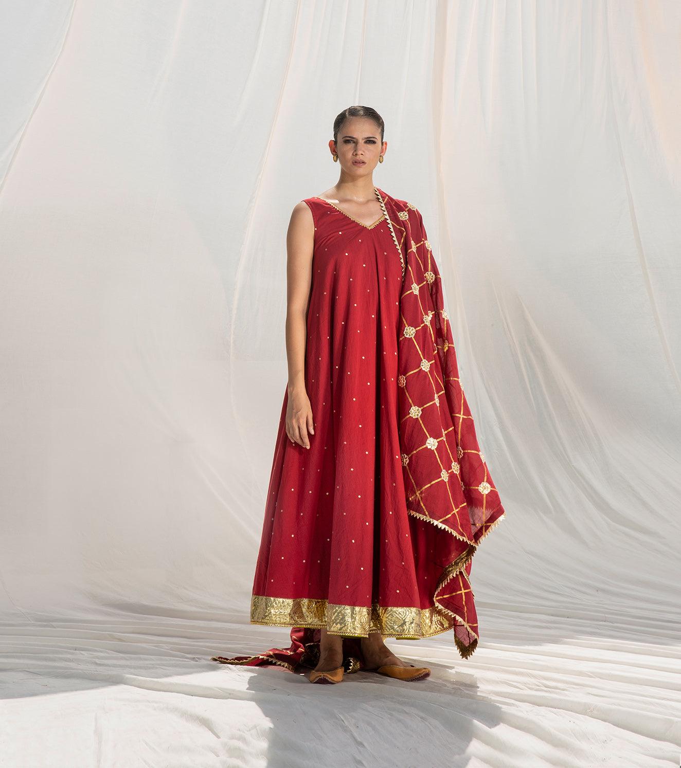 Saanvi Jaal dupatta - Khara Kapas