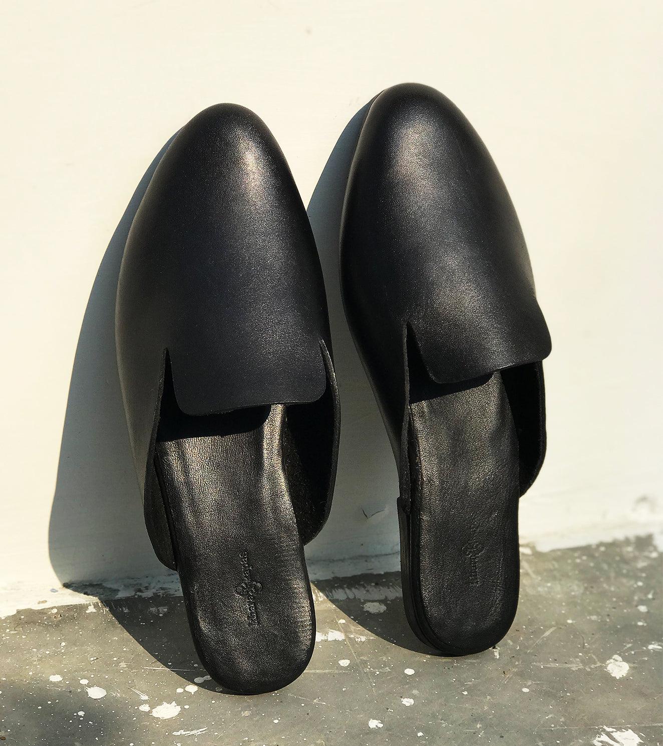 Black Mules - Khara Kapas